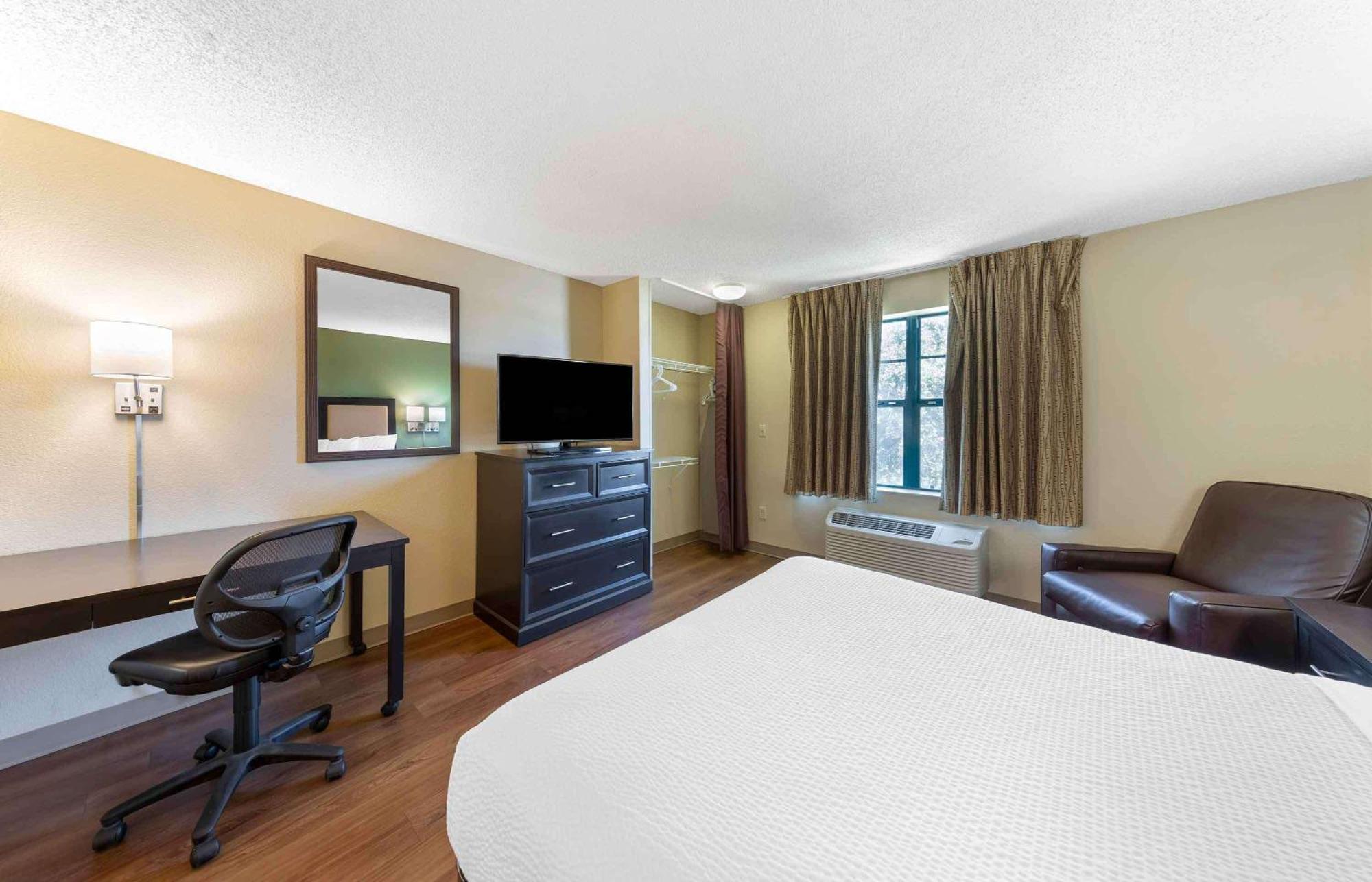 Extended Stay America Select Suites - Indianapolis - North - Carmel Ngoại thất bức ảnh