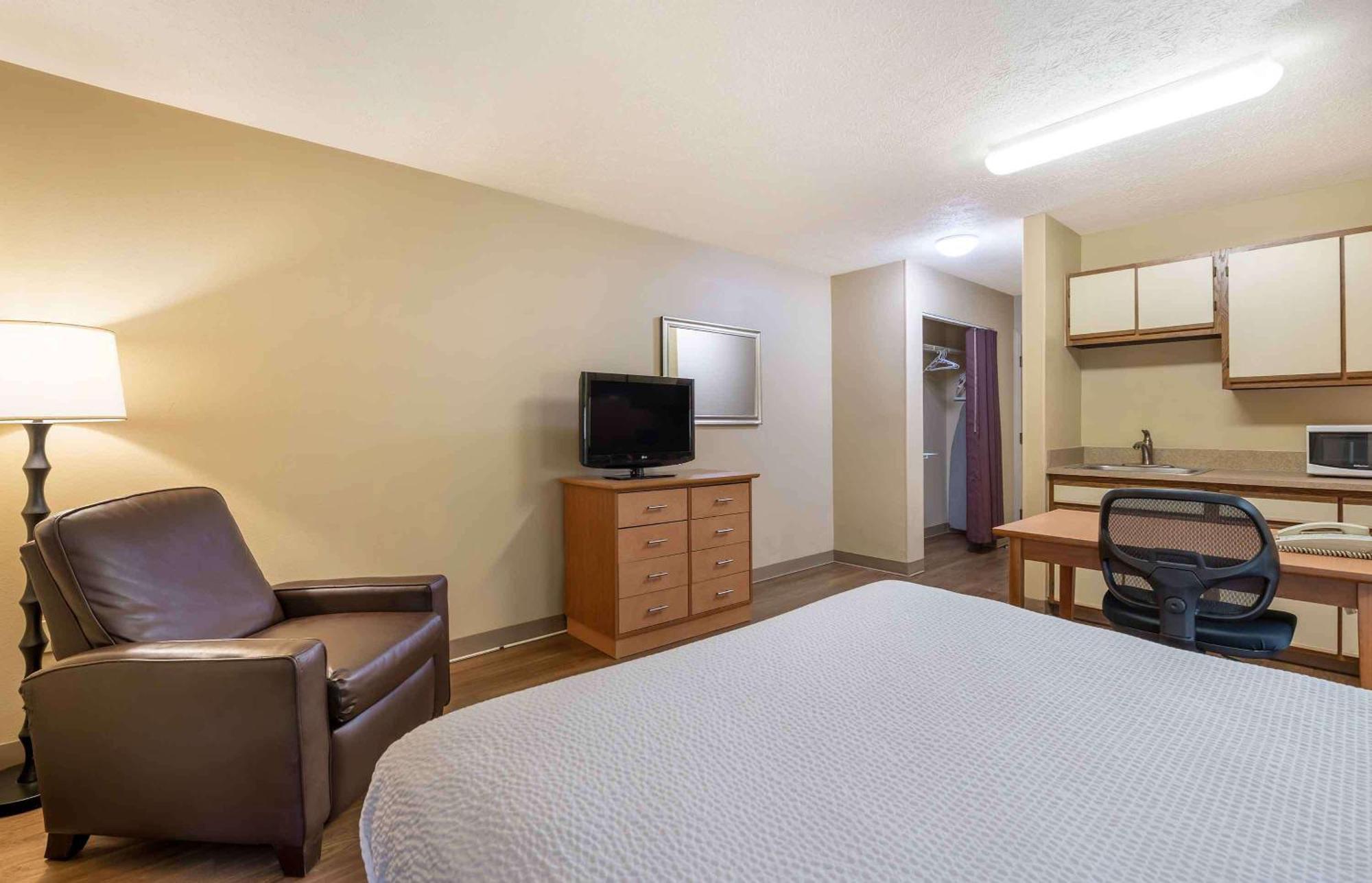 Extended Stay America Select Suites - Indianapolis - North - Carmel Ngoại thất bức ảnh